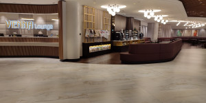 Beitragsbild des Blogbeitrags Vienna Lounge – Flughafen Wien Review