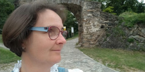 Beitragsbild des Blogbeitrags Spitz: Rotes Tor – Idylle mit blutiger Vergangenheit