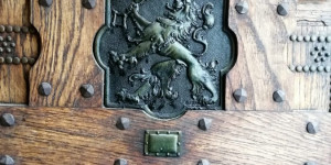 Beitragsbild des Blogbeitrags Rathaus Melk: Nageln für den guten Zweck!