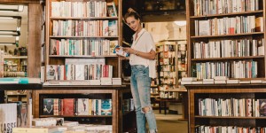 Beitragsbild des Blogbeitrags Ask The Team: Books To Unplug This Summer