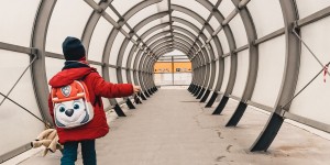 Beitragsbild des Blogbeitrags Happy kids on board – Tips & Hacks