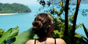 Beitragsbild des Blogbeitrags Ambong Ambong – Luxus, Natur und Genuss pur