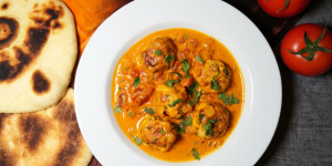 Beitragsbild des Blogbeitrags Indisches Kofta Curry – Fleischbällchen in Curry – Rezept