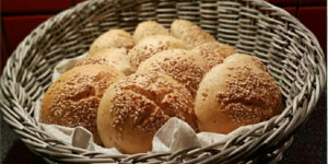 Beitragsbild des Blogbeitrags Dinkelbrötchen 