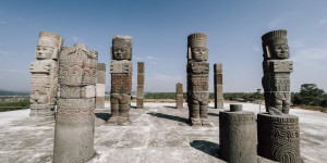 Beitragsbild des Blogbeitrags Tula de Allende: Pyramiden und Kriegerstatuen in Zentralmexiko 