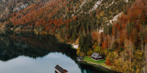 Beitragsbild des Blogbeitrags Grünau im Almtal: Wanderung um den Almsee & zum Ameisstein 