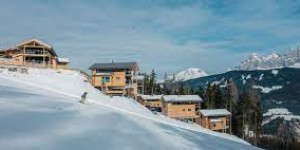 Beitragsbild des Blogbeitrags alps-resorts.com – Eine Alpenauszeit stellt die innere Balance wieder her 