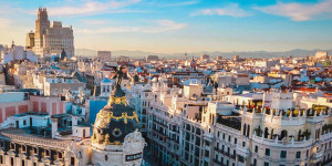 Beitragsbild des Blogbeitrags Geld abheben in Spanien: So vermeidest Du Gebühren