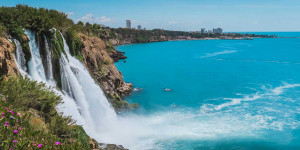 Beitragsbild des Blogbeitrags Wie komme ich zum Düden Wasserfall in Antalya?