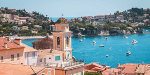 Beitragsbild des Blogbeitrags Ist Trinkgeld in Frankreich üblich und wie viel gibt man? 