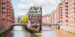 Beitragsbild des Blogbeitrags 33 Sehenswürdigkeiten in Hamburg: Sightseeing Tipps mit Karte 