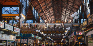 Beitragsbild des Blogbeitrags Bezahlen mit Karte in Ungarn: So vermeidest Du Touristenfallen! 