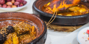 Beitragsbild des Blogbeitrags Marokko Essen: 17 Spezialitäten der marokkanischen Küche