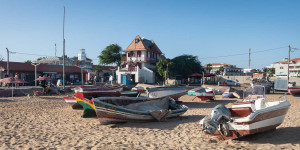 Beitragsbild des Blogbeitrags Bezahlen mit Karte in Kap Verde: So geht es ohne Gebühren 