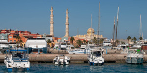 Beitragsbild des Blogbeitrags Beste SIM-Karte in Hurghada kaufen (Flughafen & Stadt) 