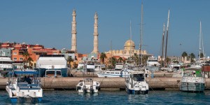 Beitragsbild des Blogbeitrags Beste SIM-Karte in Hurghada kaufen (Flughafen & Stadt)