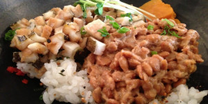 Beitragsbild des Blogbeitrags Nattō – Super-Food aus fermentierten Sojabohnen 