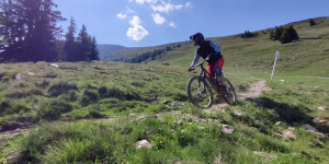 Beitragsbild des Blogbeitrags MTB Touren in Österreich – die besten Trails & Touren