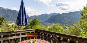 Beitragsbild des Blogbeitrags Wanderung zum Berggaststätte Romanshöhe – Oberammergau