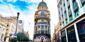 Beitragsbild des Blogbeitrags Wo in Sevilla übernachten – die wichtigsten Tipps 