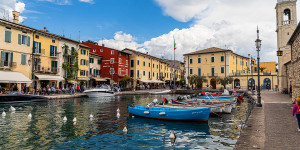 Beitragsbild des Blogbeitrags Lazise – Sehenswürdigkeiten & Reisetipps – Gardasee