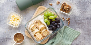 Beitragsbild des Blogbeitrags Banane-Nuss-Rolle