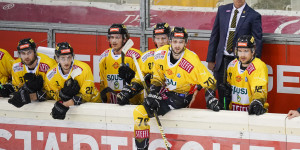 Beitragsbild des Blogbeitrags Kein Transferstopp: Jeder Klub kann tun und lassen, was er will! Wie handeln die Vienna Capitals? 
