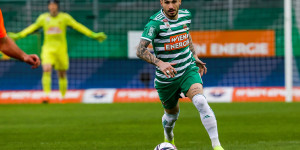 Beitragsbild des Blogbeitrags Die Auferstehung von Fountas begann mit Volley-Fersler: Rapid redet nach 8:1 von Meistertitel!