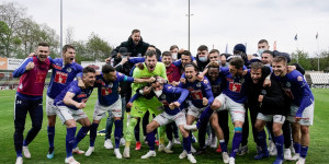 Beitragsbild des Blogbeitrags Erstmals seit Rapid-Zeiten jubelt Louis Schaub über Cupfinale