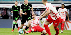 Beitragsbild des Blogbeitrags Stolz auf großartige Leistung: Glasner und Xaver Schlager in der Champions League