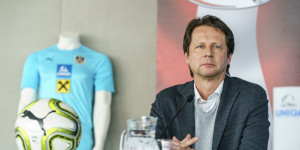 Beitragsbild des Blogbeitrags Beim letzten Sieg gegen Holland spielte noch der Sportdirektor