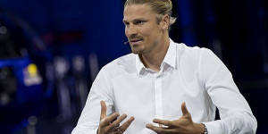 Beitragsbild des Blogbeitrags Wenn „Basti“ Prödl seine neue Telefonnummer verschickt 