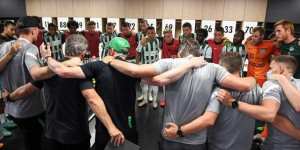 Beitragsbild des Blogbeitrags Vierter Sieg hintereinander: Peter Stöger in einer Gruppenphase