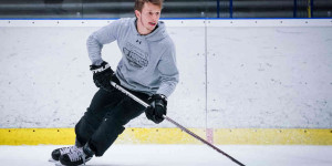 Beitragsbild des Blogbeitrags Michael Raffl sagte ab, grünes Licht für Marco Rossi! Weltmeister-Coach bei Vienna Capitals