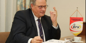 Beitragsbild des Blogbeitrags Trotz Überraschungsvariante aus Niederösterreich führt „Präsidenten-Spur“ ins Burgenland