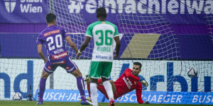 Beitragsbild des Blogbeitrags Das Derby als Orgie an Ballfehlern: Wenig Klasse bei Austria und Rapid