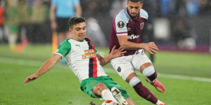 Beitragsbild des Blogbeitrags Besser als erwartet: Der VAR verfolgte Rapid auch im London Stadium