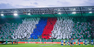 Beitragsbild des Blogbeitrags Fast ausverkauft bei Sturm und Rapid! Wird in Hütteldorf das Stadion auch voll sein?