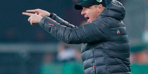 Beitragsbild des Blogbeitrags Bundesliga als Impfanreiz? In Tirol raschelt´s, bei Austria kein Tag ohne Insignia