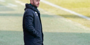 Beitragsbild des Blogbeitrags Fussballgott Steffen übernimmt statt Kühbauer bis Weihnachten