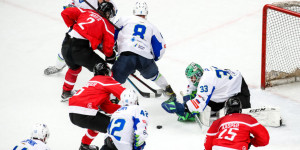 Beitragsbild des Blogbeitrags Schweizer Trainerlegende fand Österreichs Eishockey-Talente „sensationell“
