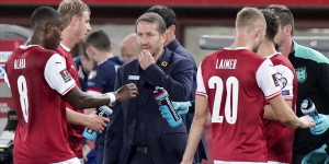 Beitragsbild des Blogbeitrags Das Ja zu Foda hat Auswirkungen auf die Trainersuche von Rapid