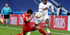 Beitragsbild des Blogbeitrags Salzburg-Gegner Sevilla fehlten nur vier Minuten zu Punkt bei Real Madrid