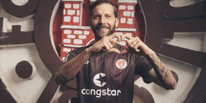 Beitragsbild des Blogbeitrags Schiedsrichter-Ärger bei Bayerns 3:2! Burgstaller „Mister Doppelpack“