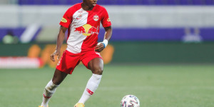 Beitragsbild des Blogbeitrags Afrika-Cup als Beschleuniger von Corona? Salzburg lebt mit Quarantäne-Gefahr für Camara und Onguene