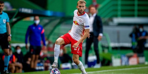 Beitragsbild des Blogbeitrags Laimer vor 81365 Fans! „Österreicher-Tausch“ bei Schalke 