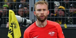 Beitragsbild des Blogbeitrags Laimers Gala brachte die gelbe Wand zum Schweigen