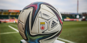 Beitragsbild des Blogbeitrags Zwölferliga mit Play-off: Folgt die Schweiz Österreich?