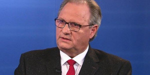 Beitragsbild des Blogbeitrags Eigentlich muss ÖFB-Präsident den Teamchef vorschlagen! War Schöttel bei Marsch?