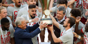 Beitragsbild des Blogbeitrags Alles spricht für Salzburgs Double: Was wird Ibertsberger beim Cupfinale denken?